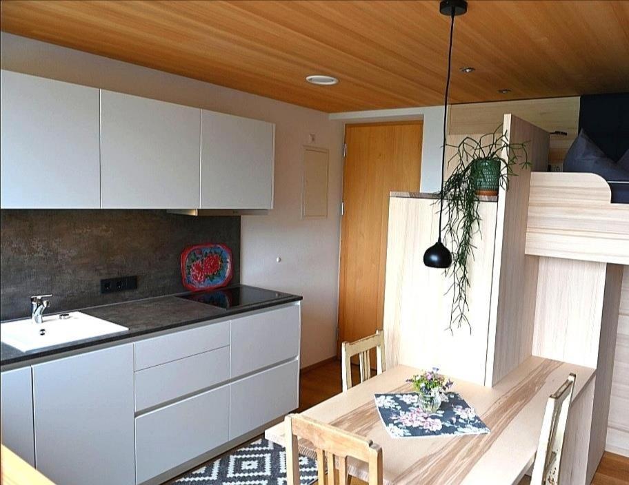 Apartment Bergin Raggal Bagian luar foto